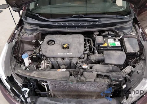 2017 Kia Forte Lx z USA, uszkodzony, nr VIN 3KPFL4A72HE127422